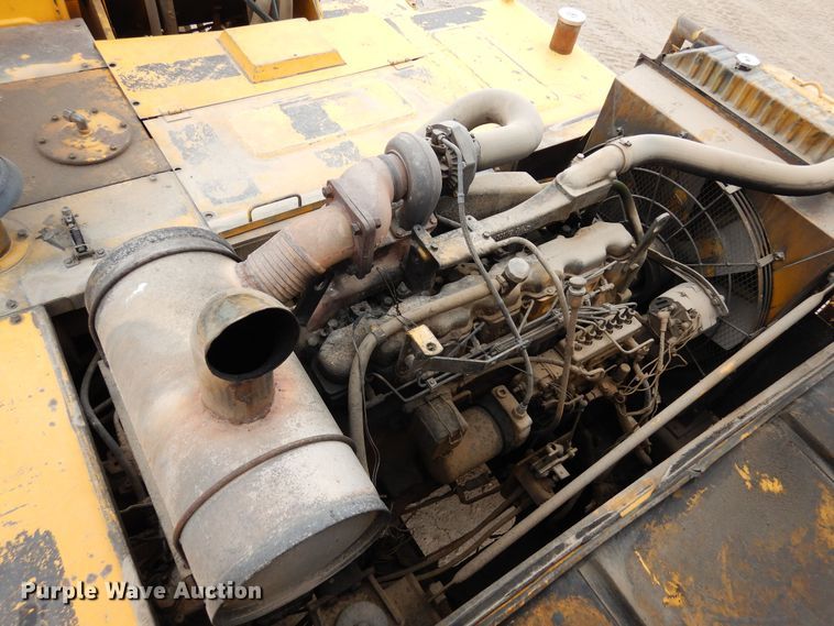 image for item DR1243 1991 John Deere 892D LC  excavator