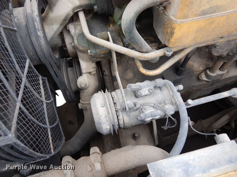 image for item DR1243 1991 John Deere 892D LC  excavator