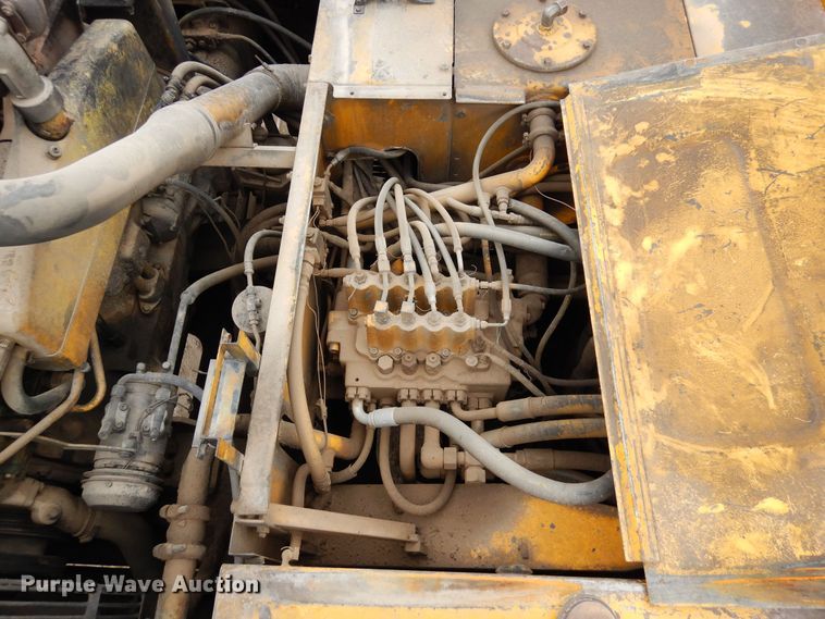 image for item DR1243 1991 John Deere 892D LC  excavator