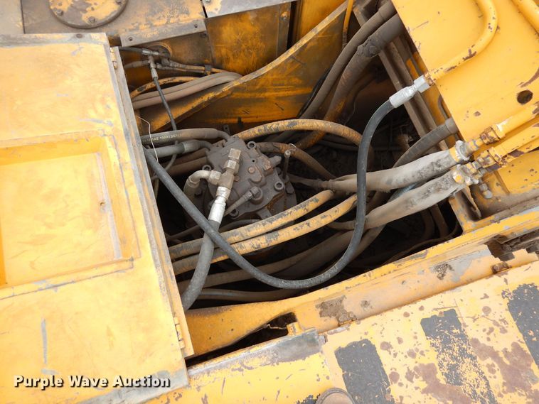 image for item DR1243 1991 John Deere 892D LC  excavator