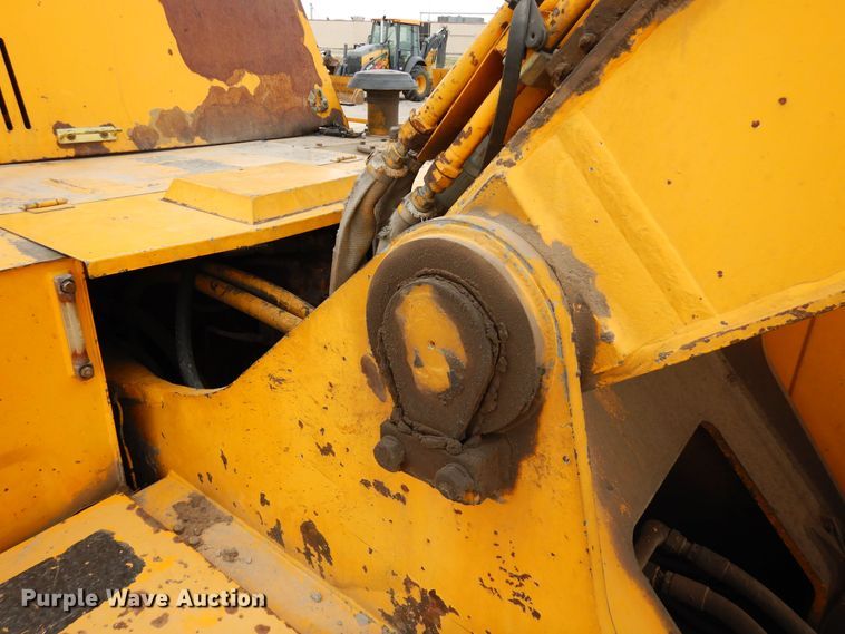 image for item DR1243 1991 John Deere 892D LC  excavator