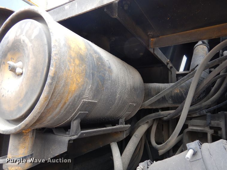 image for item DR1243 1991 John Deere 892D LC  excavator