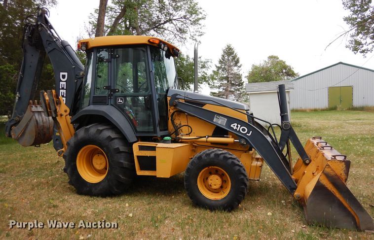 image for item DR1247 2007 John Deere 410J  backhoe