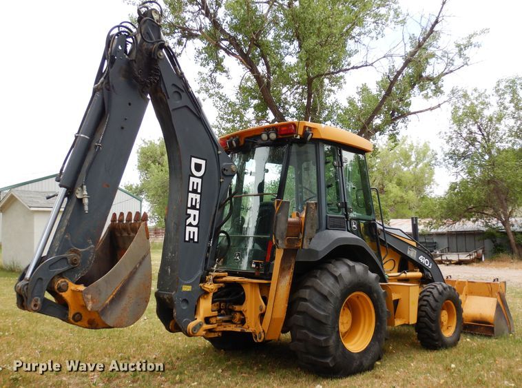 image for item DR1247 2007 John Deere 410J  backhoe