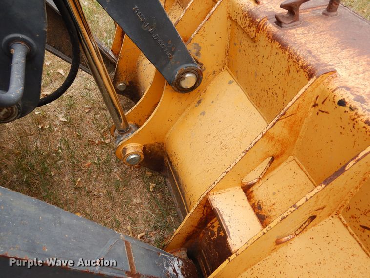 image for item DR1247 2007 John Deere 410J  backhoe