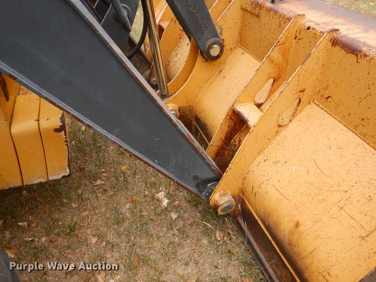 image for item DR1247 2007 John Deere 410J  backhoe