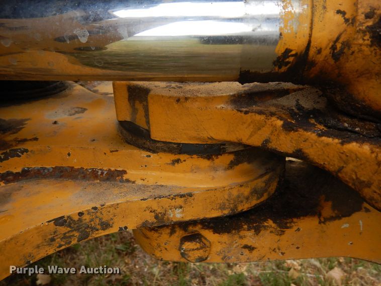 image for item DR1247 2007 John Deere 410J  backhoe