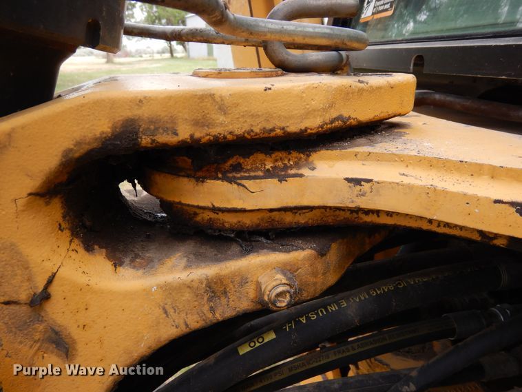 image for item DR1247 2007 John Deere 410J  backhoe