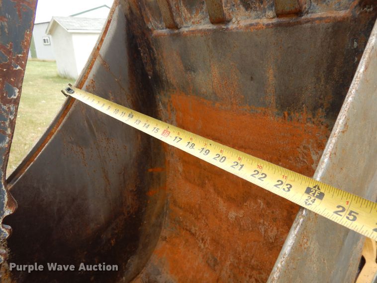 image for item DR1247 2007 John Deere 410J  backhoe