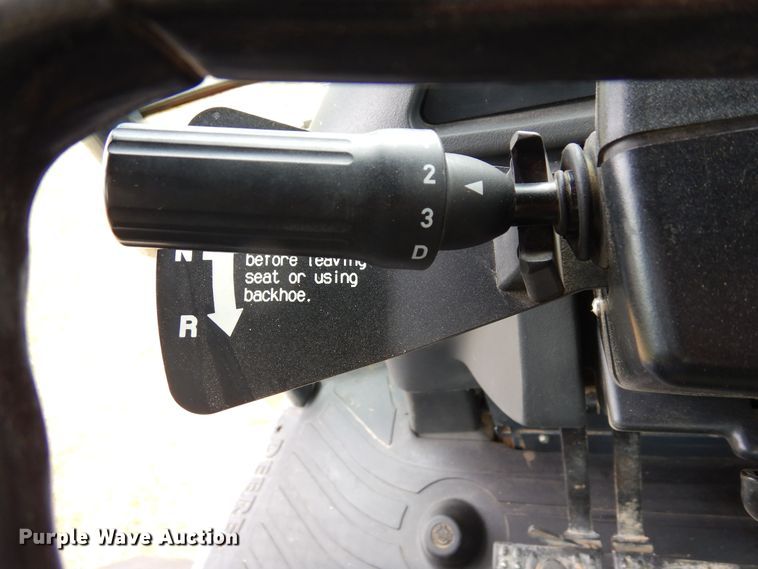 image for item DR1247 2007 John Deere 410J  backhoe