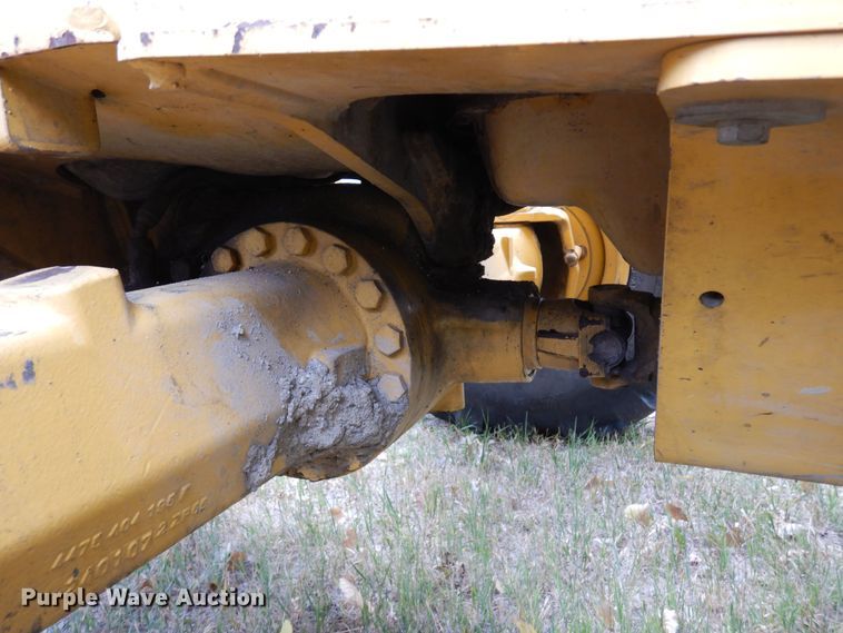 image for item DR1247 2007 John Deere 410J  backhoe