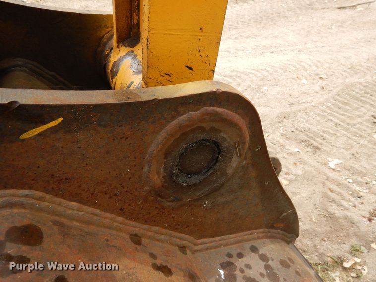 image for item DR1248 2007 John Deere 120C  excavator