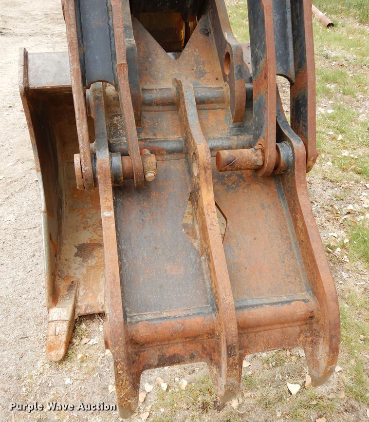 image for item DR1248 2007 John Deere 120C  excavator