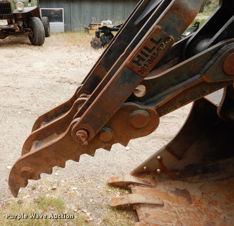 image for item DR1248 2007 John Deere 120C  excavator