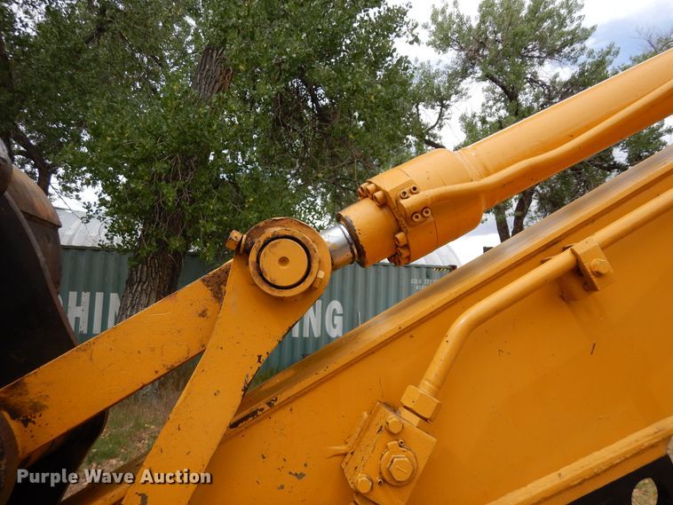 image for item DR1248 2007 John Deere 120C  excavator