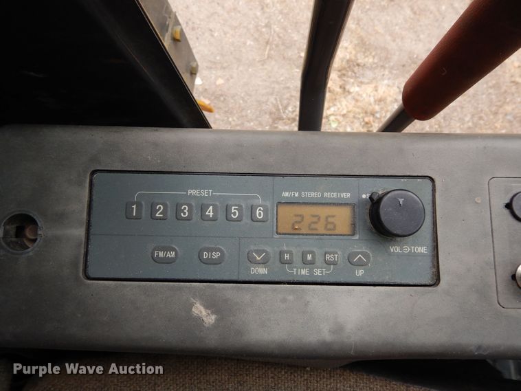 image for item DR1248 2007 John Deere 120C  excavator