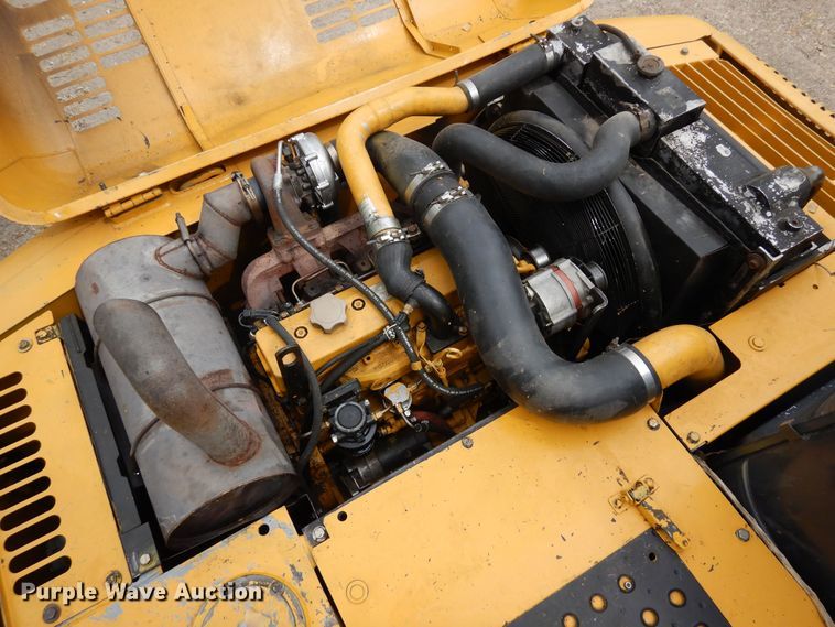 image for item DR1248 2007 John Deere 120C  excavator