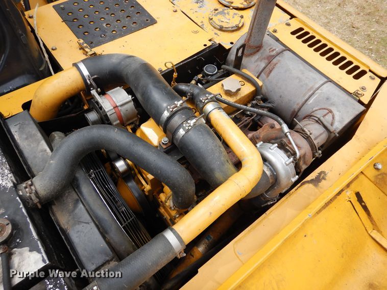 image for item DR1248 2007 John Deere 120C  excavator