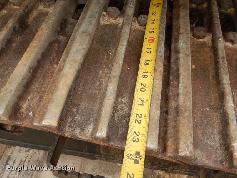 image for item DR1248 2007 John Deere 120C  excavator