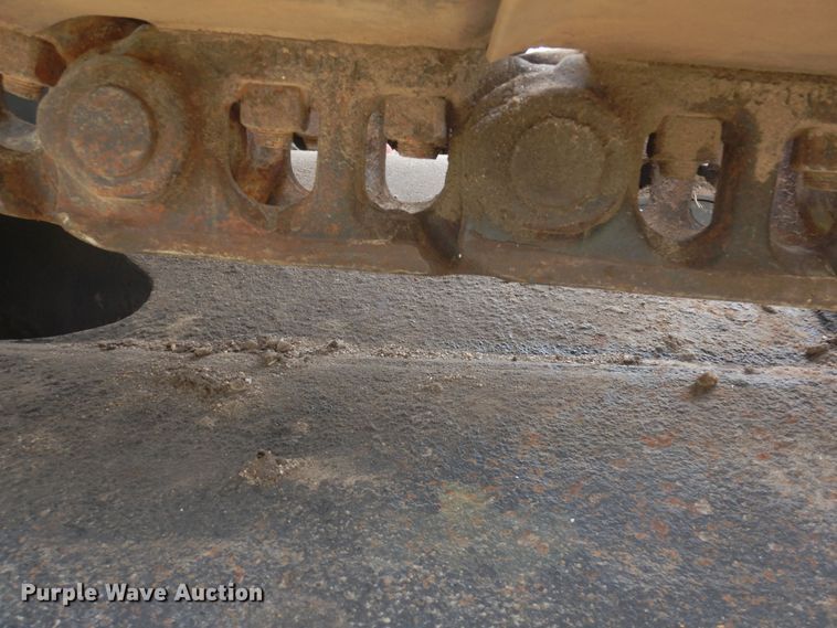 image for item DR1248 2007 John Deere 120C  excavator