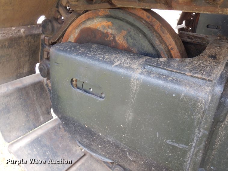 image for item DR1248 2007 John Deere 120C  excavator