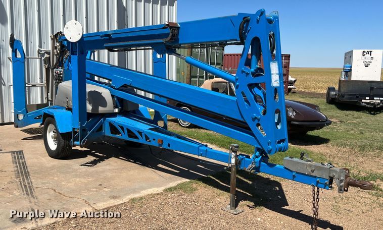 image for item DR1557 2006 Genie TZ50  boom lift