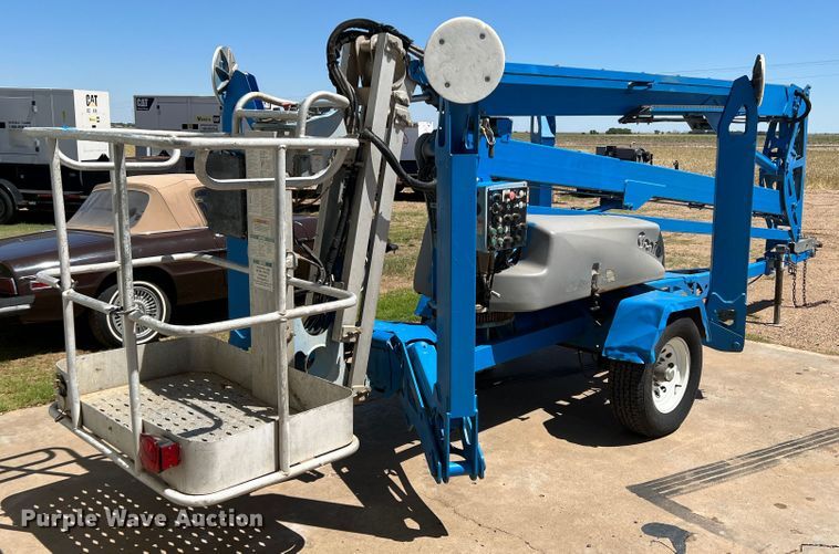image for item DR1557 2006 Genie TZ50  boom lift