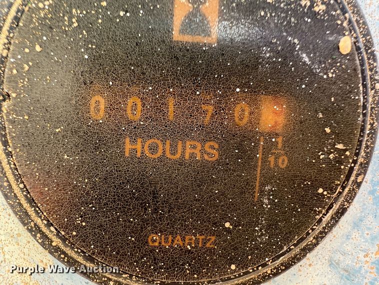 image for item DR1557 2006 Genie TZ50  boom lift