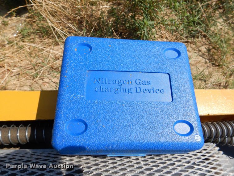 image for item DR1875 Wolverine ZW-750  skid steer breaker