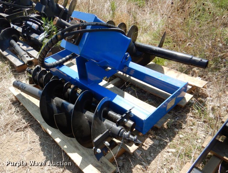 image for item DR1883 Skid steer auger