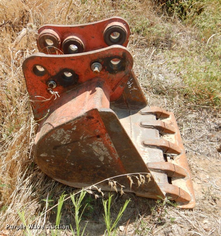 image for item DR1916 Excavator bucket