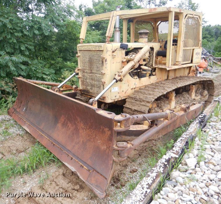 image for item DS8054 1975 Komatsu D85-12  dozer