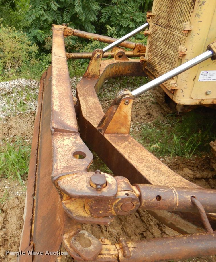 image for item DS8054 1975 Komatsu D85-12  dozer