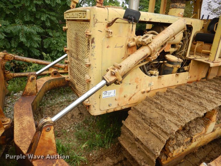 image for item DS8054 1975 Komatsu D85-12  dozer