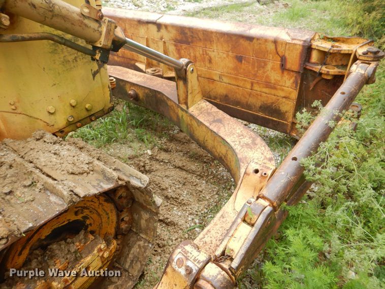 image for item DS8054 1975 Komatsu D85-12  dozer
