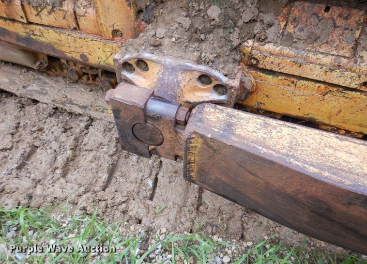 image for item DS8054 1975 Komatsu D85-12  dozer