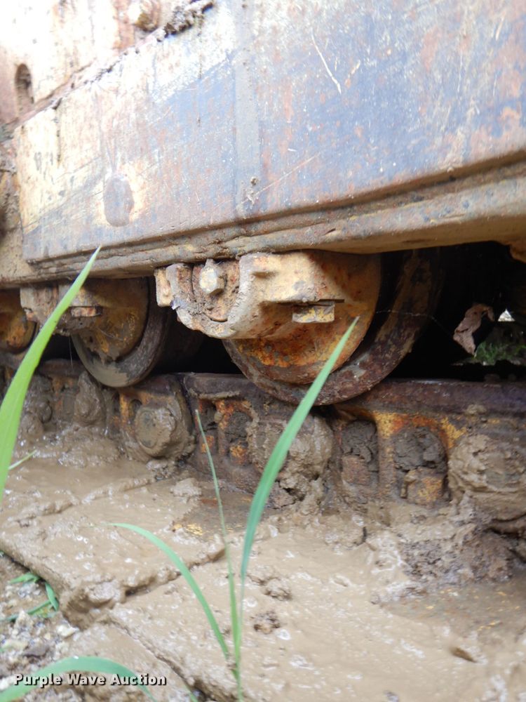 image for item DS8054 1975 Komatsu D85-12  dozer