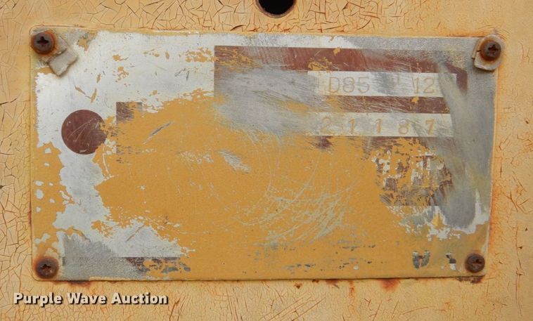 image for item DS8054 1975 Komatsu D85-12  dozer