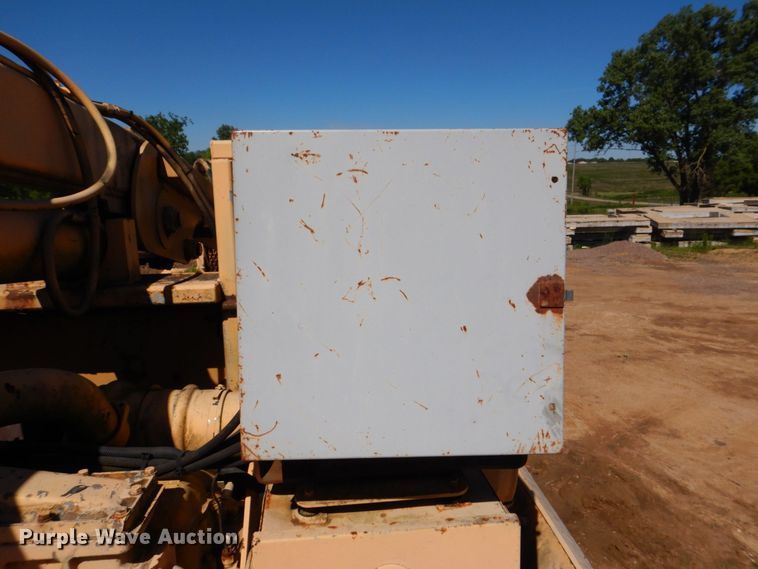 image for item DS8055 Rexworks Maxgrind 460G  horizontal grinder