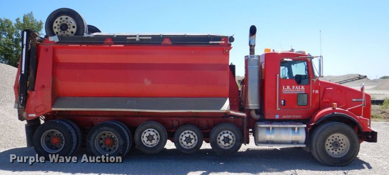image for item DS8059 2008 Kenworth T800  dump truck