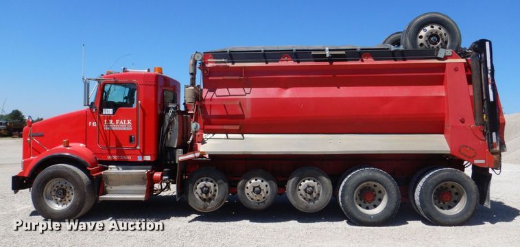image for item DS8059 2008 Kenworth T800  dump truck