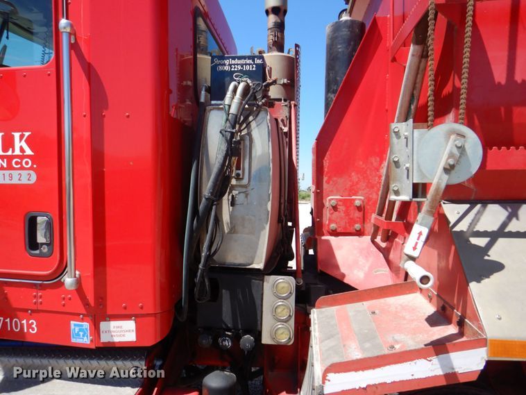 image for item DS8059 2008 Kenworth T800  dump truck