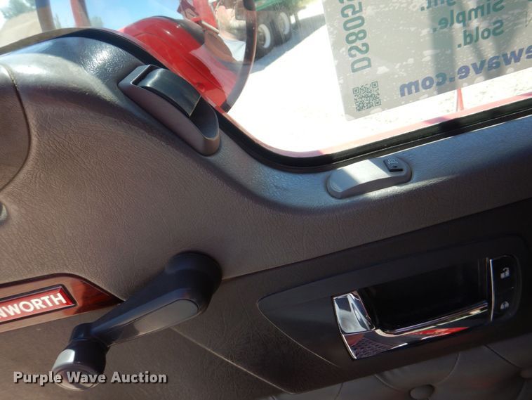 image for item DS8059 2008 Kenworth T800  dump truck