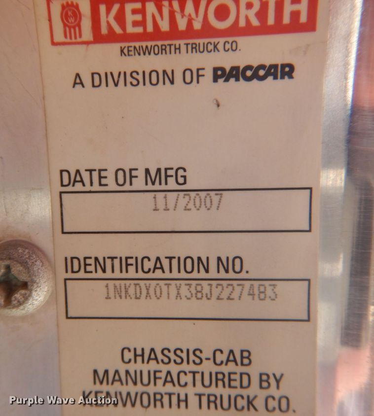 image for item DS8059 2008 Kenworth T800  dump truck