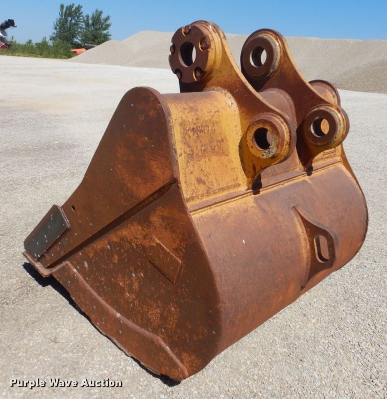 image for item DS8061 Caterpillar  excavator bucket