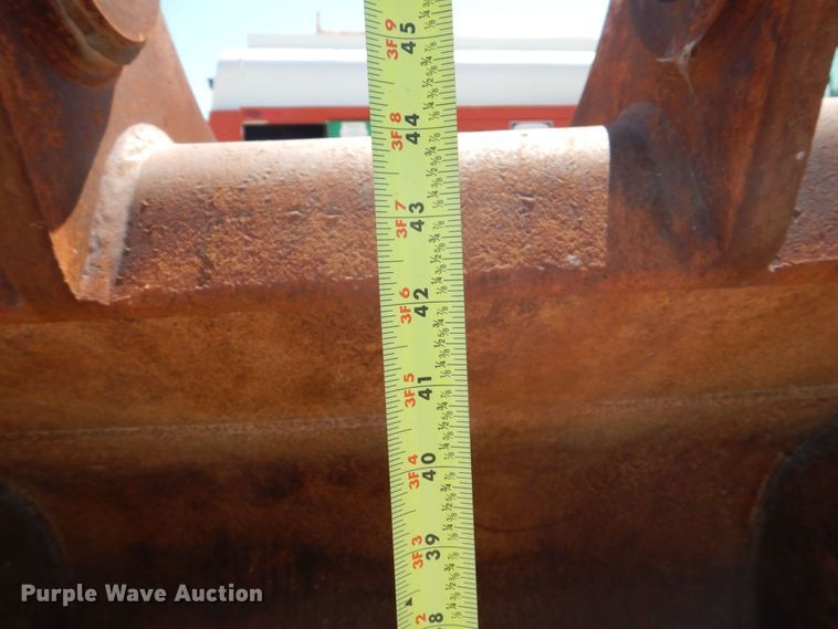 image for item DS8061 Caterpillar  excavator bucket