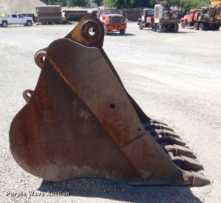 image for item DS8062 Caterpillar  excavator bucket