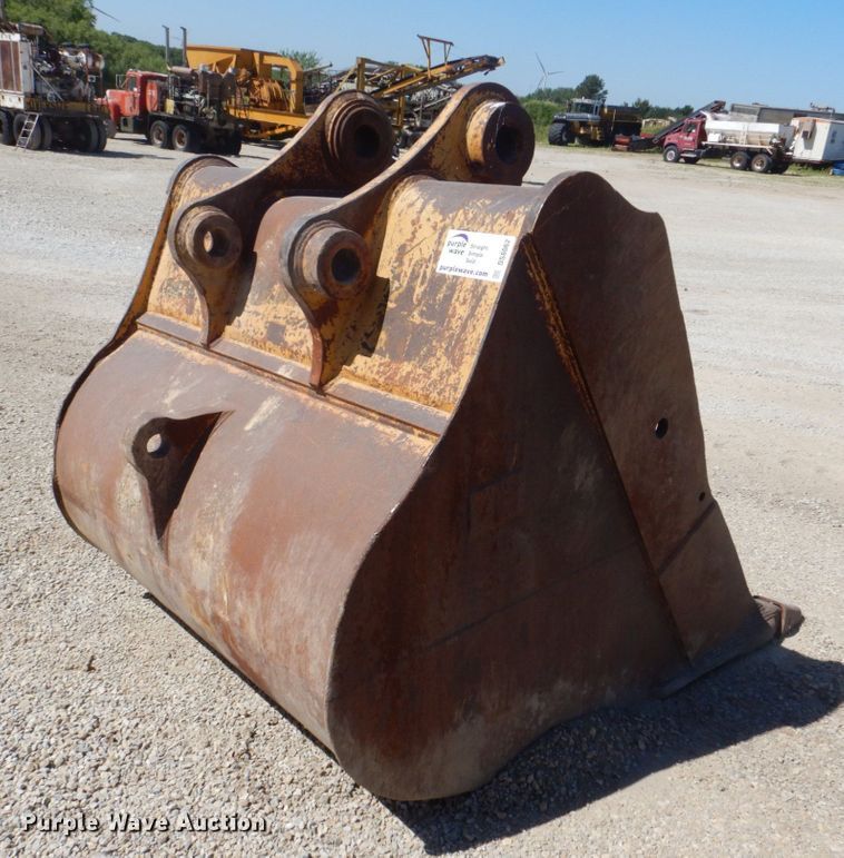 image for item DS8062 Caterpillar  excavator bucket