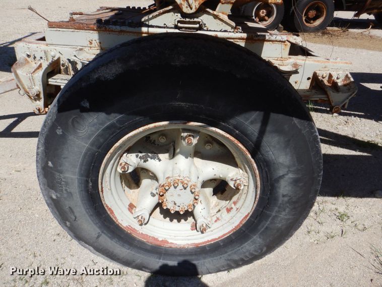 image for item DS8066 Cedarapids  hammer mill