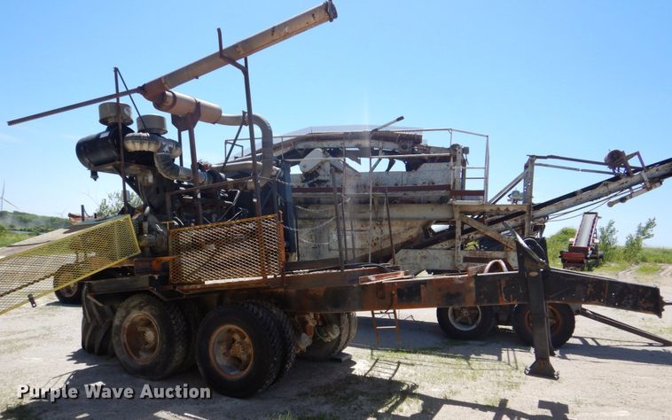 image for item DS8067 2002 Cummins QSK19-P700  power unit